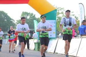 BIB: 
                            <button type="button" onclick="openModal(3642295)" class="btn btn-primary btn-sm float-right btn-popup" data-toggle="modal" data-target=".modal-high-quality">
                        <i class="fas fa-shopping-cart"></i> Add to Cart
                    </button>
                                            <button type="button" onclick="isThisMe(3642295, true)" class="btn btn-success btn-sm float-right btn-popup btn-isme hidden" data-toggle="tooltip" data-placement="bottom" title="นี่คือรูปของคุณใช่ไหม คลิกที่นี่เพื่อเอาเข้าอัลบั้ม">
                        <i class="fas fa-plus"></i> Add to album
                    </button>
                    <button type="button" onclick="isThisMe(3642295, false)" class="btn btn-warning btn-sm float-right btn-popup btn-isnotme hidden">
                        <i class="fas fa-ban"></i> Remove from album
                    </button>